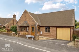 Photo 17- click for photo gallery